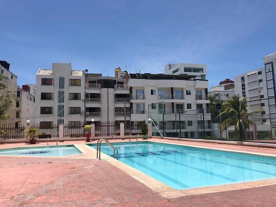 Apartment Hermoso Con Piscina Y Playa Al Lado Del Comercio Del Rodadero Gaira